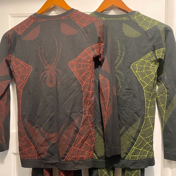 One set of Spyder Caden base layer top and bottoms red or green L/XL kids - Picture 7 of 15